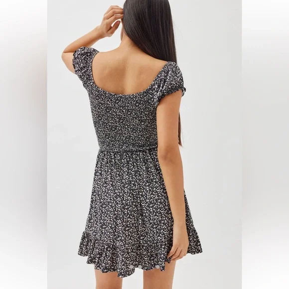 UO Tessie Black Multi Floral Smocked Mini Dress - Picture 2 of 6